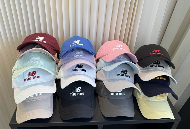 Miumiu cap 083002